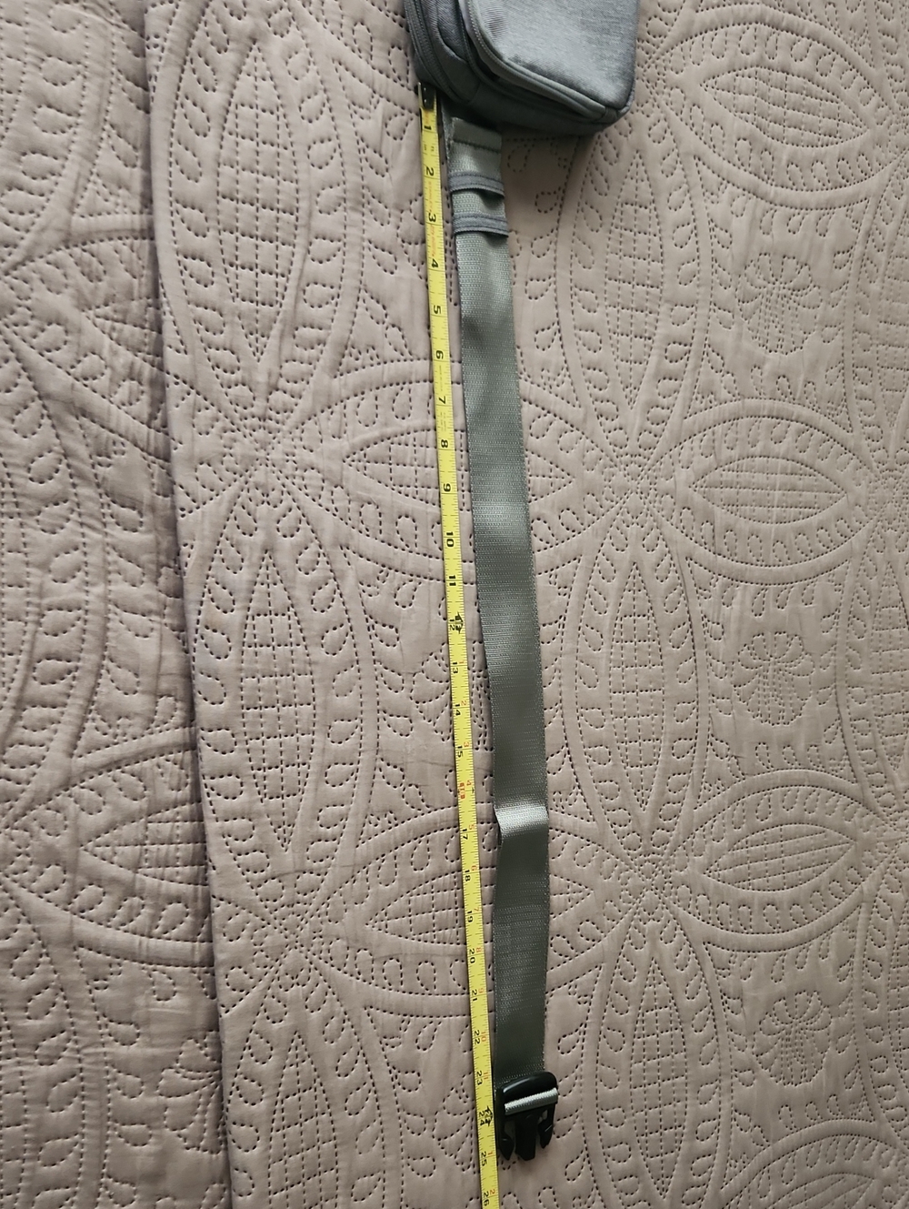 Baggallini Modern Belt Bag with Adjustable Strap - Picture 7 of 7